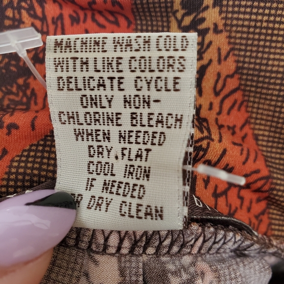 NWOT Pleated Midi/Mini Knee Skirt Size Large - Picture 15 of 16